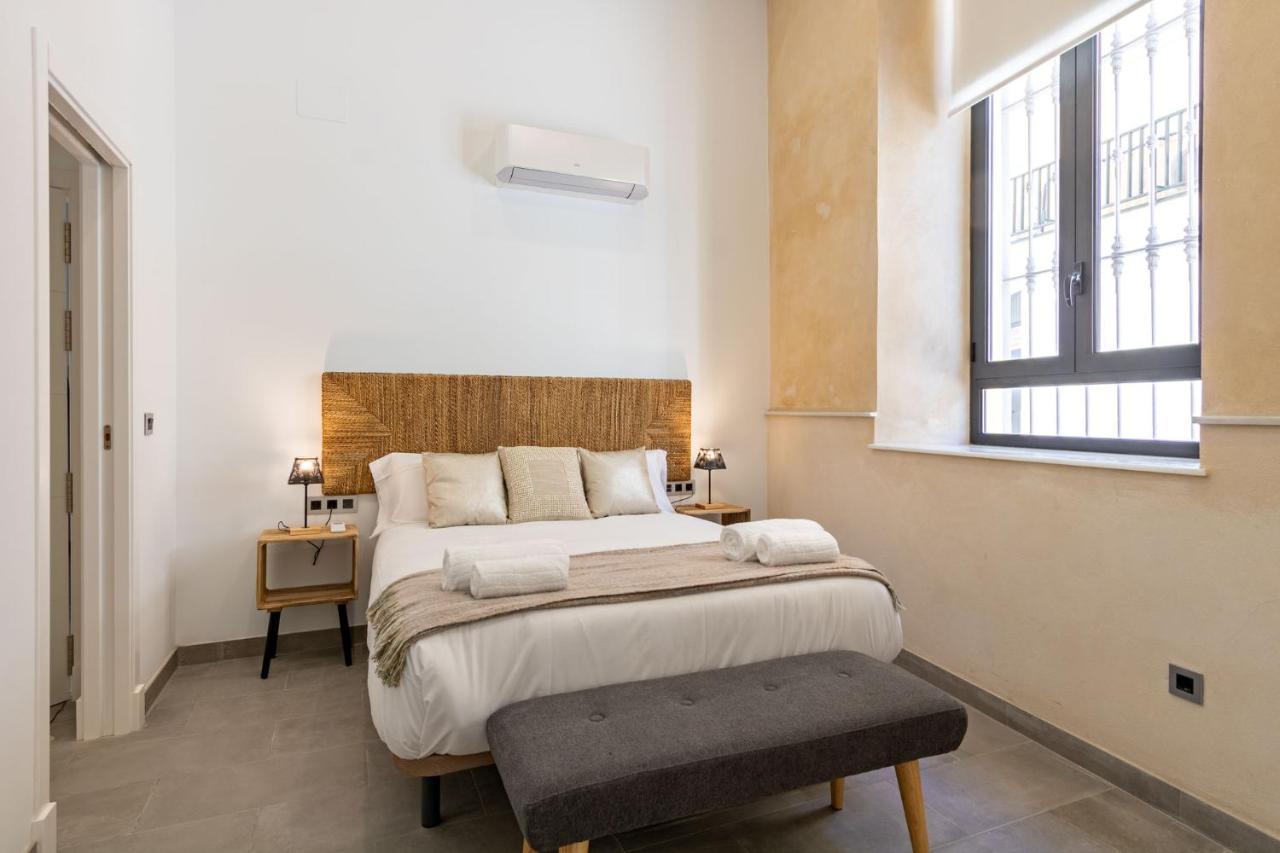 Nine O Clock San Agustin Suites Sevilla Exterior foto